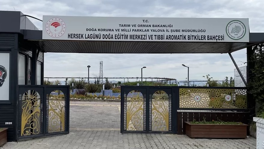 Yalova Üniversitesi’nden Hersek Lagünü Doğa Eğitim Merkezi ve Tıbbi-Aromatik Bitkiler Bahçesi’ne İnceleme Ziyareti